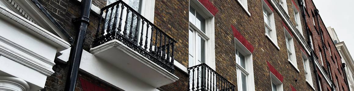 A London terrace with traditional timber sash windows